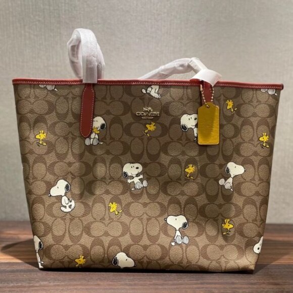 Coach Signature Snoopy Woodstock Tote - Picture 1 of 7